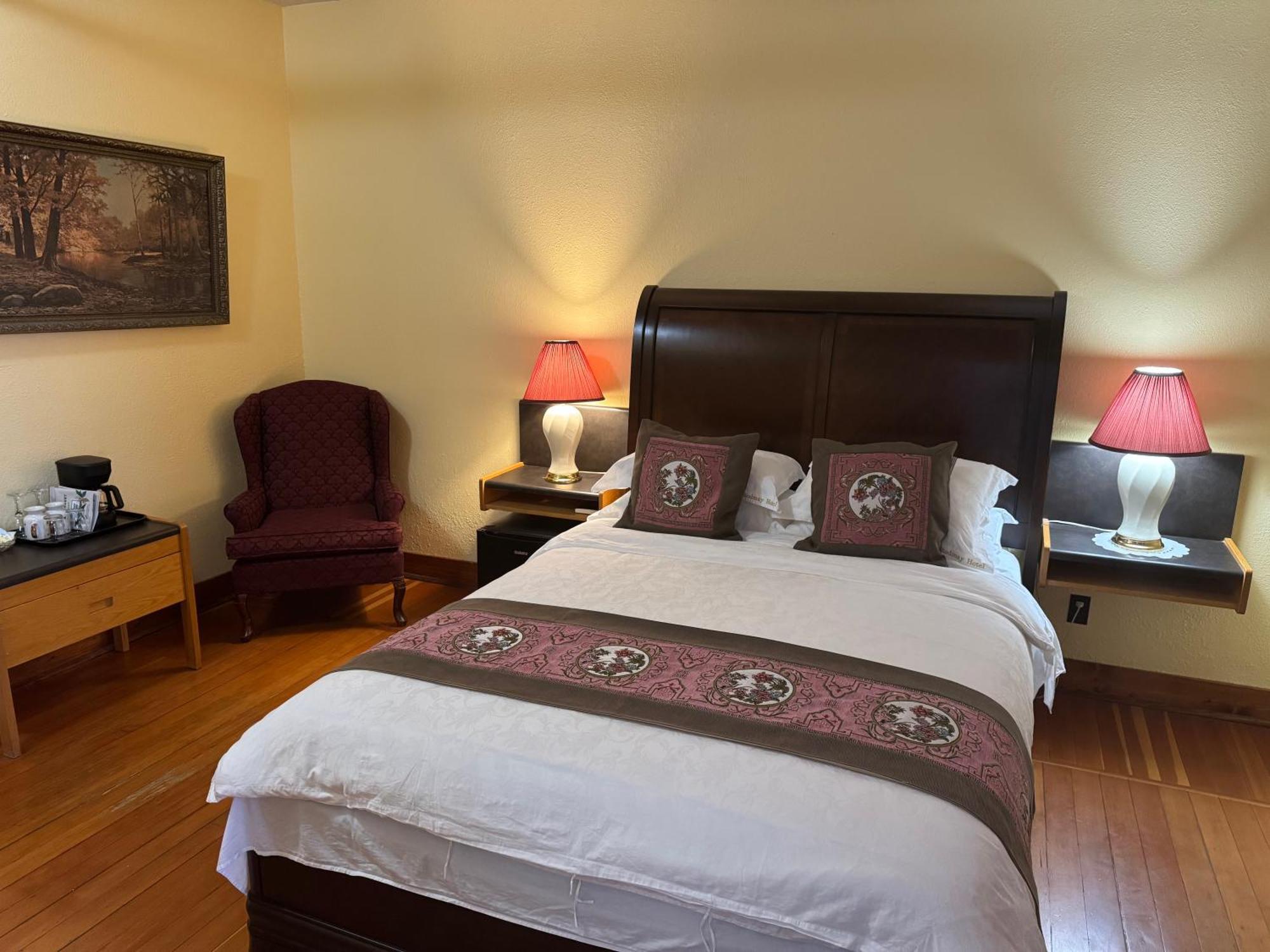 Rodmay Hotel Павелл-Рівер Екстер'єр фото